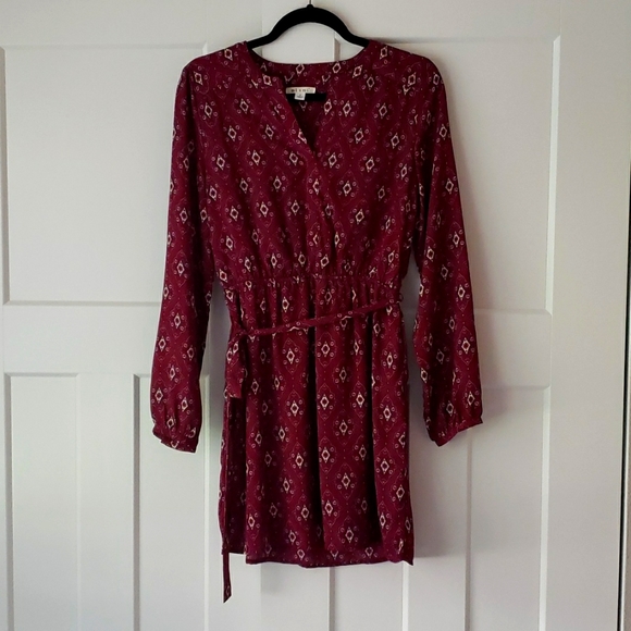 Miami Womens Size Small Burgundy Printed  Dress - Picture 1 of 5